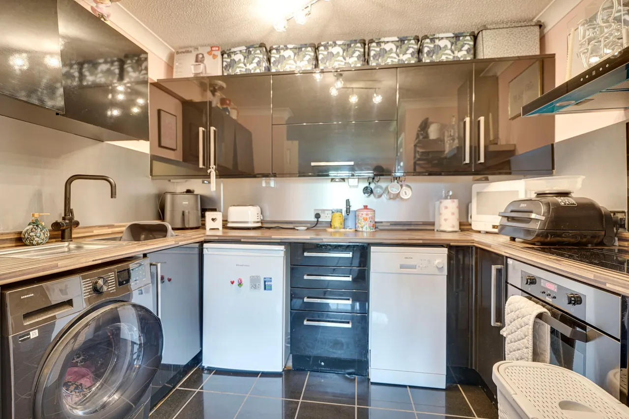 Sheering Lower Road, Sawbridgeworth, CM21, photo 6