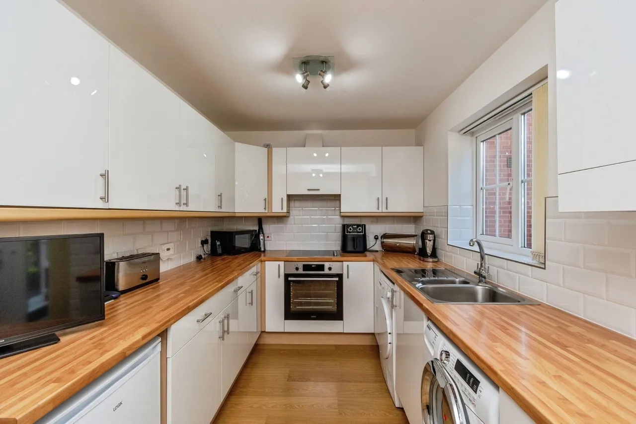 Magnolia Grove, Willenhall, WV12, photo 2
