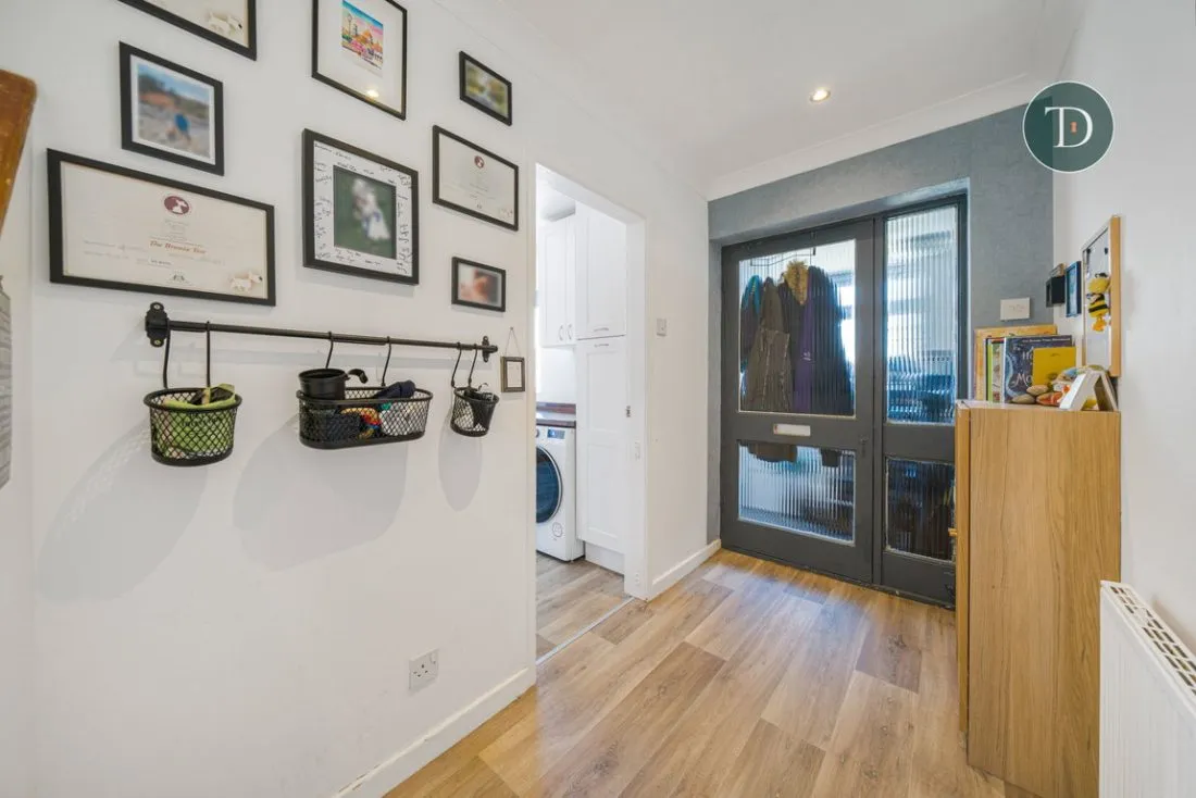 Ross Drive, Great Sutton, CH66 4XE, photo 3