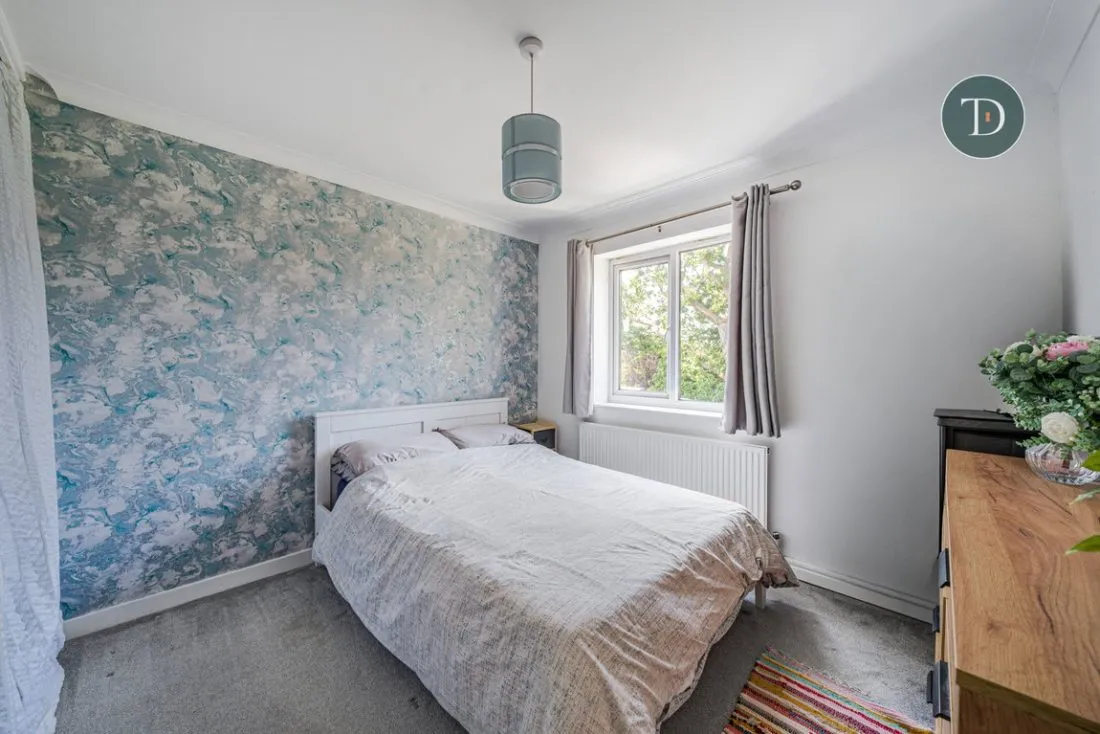 Ross Drive, Great Sutton, CH66 4XE, photo 13