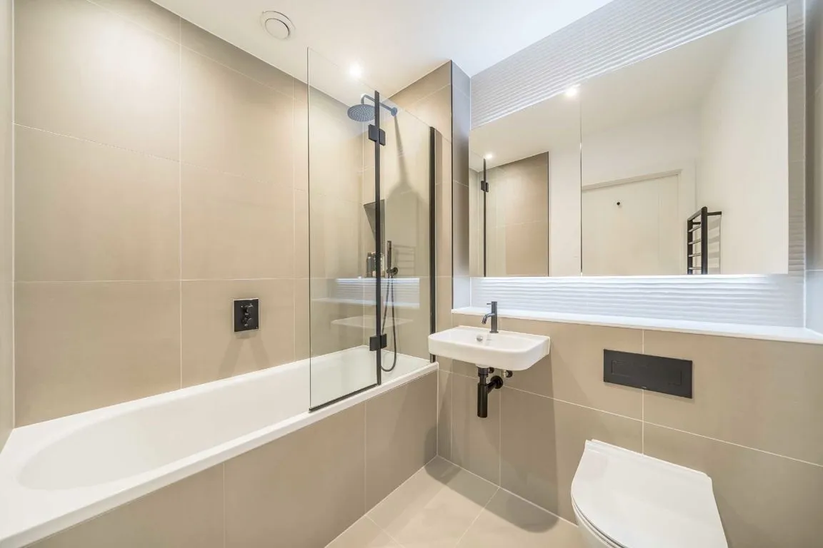 Ravensbury Terrace, SW18, photo 5