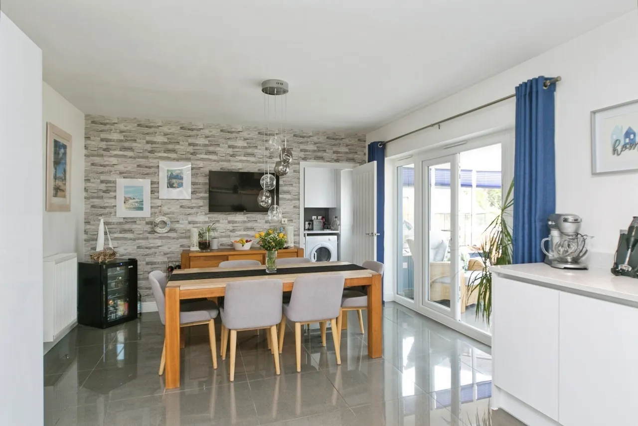 Bryn Y Mor, Old Colwyn, LL29, photo 5