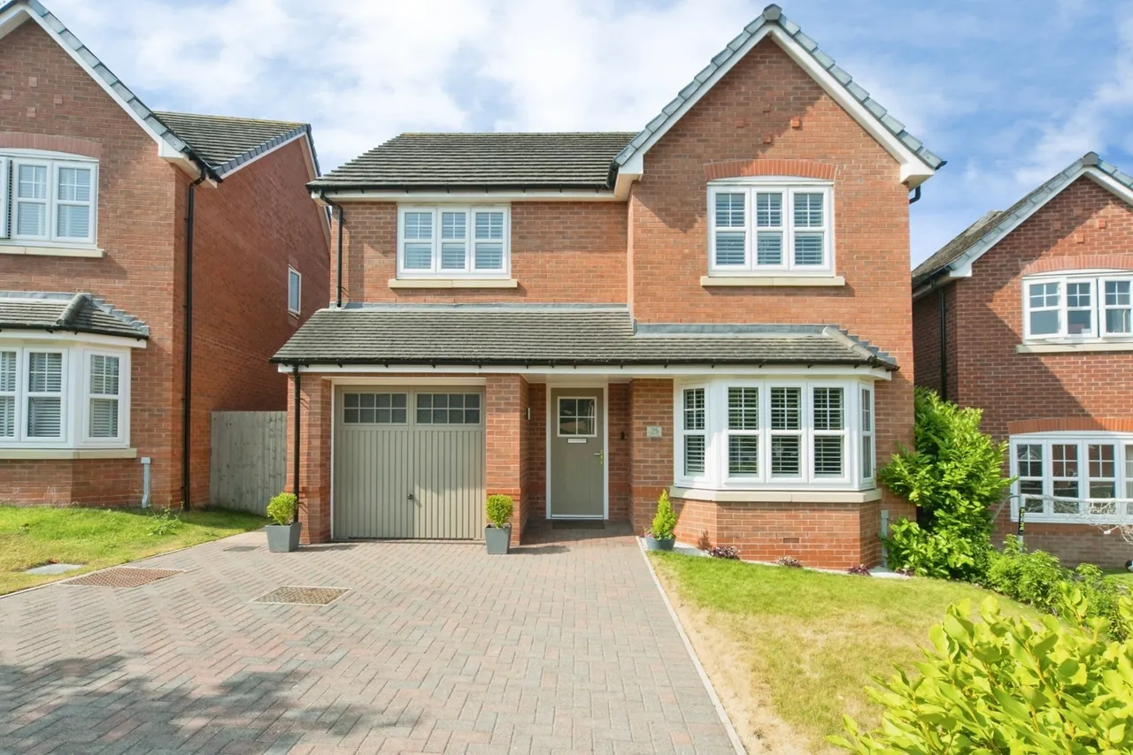 4 bed house for sale, Bryn Y Mor, Old Colwyn, LL29
