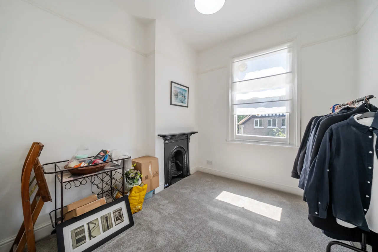 Barrow Road, Streatham Common, London, SW16, photo 10