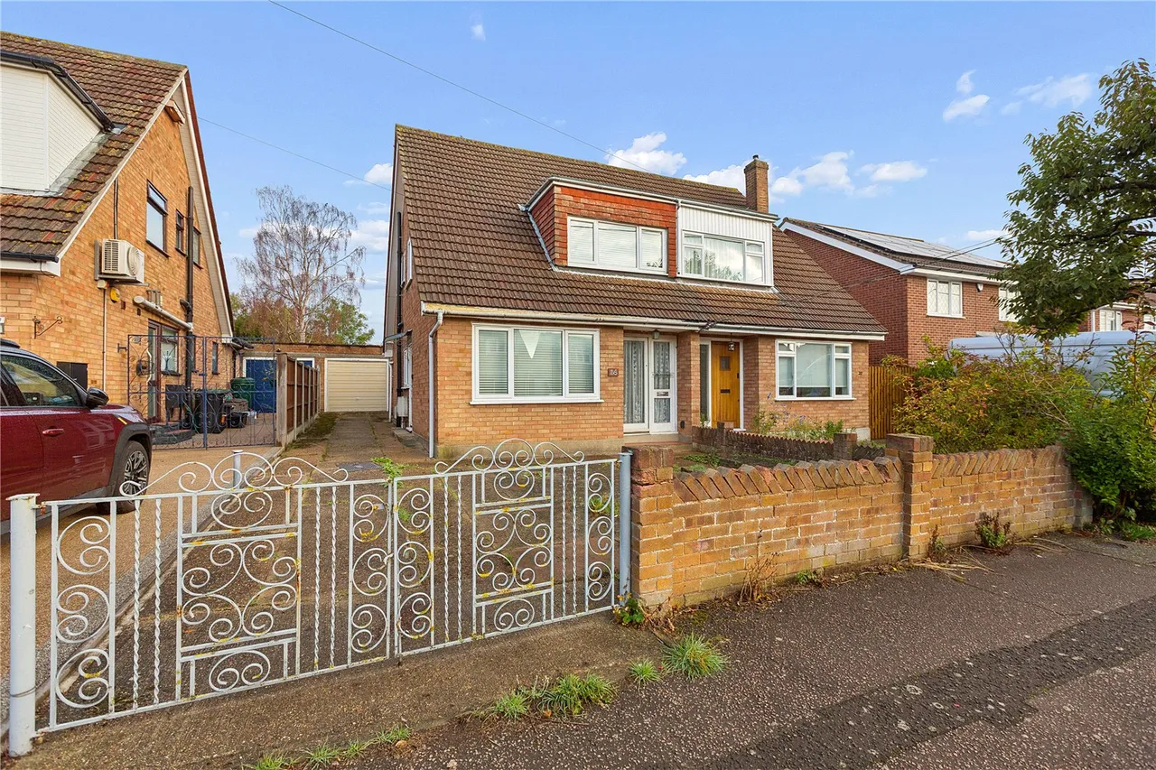 3 bed house for sale, Buller Road, Basildon, SS15