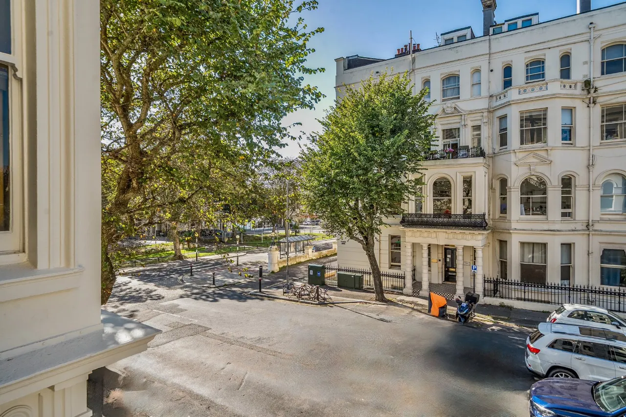 Palmeira Avenue, Hove, BN3, photo 12