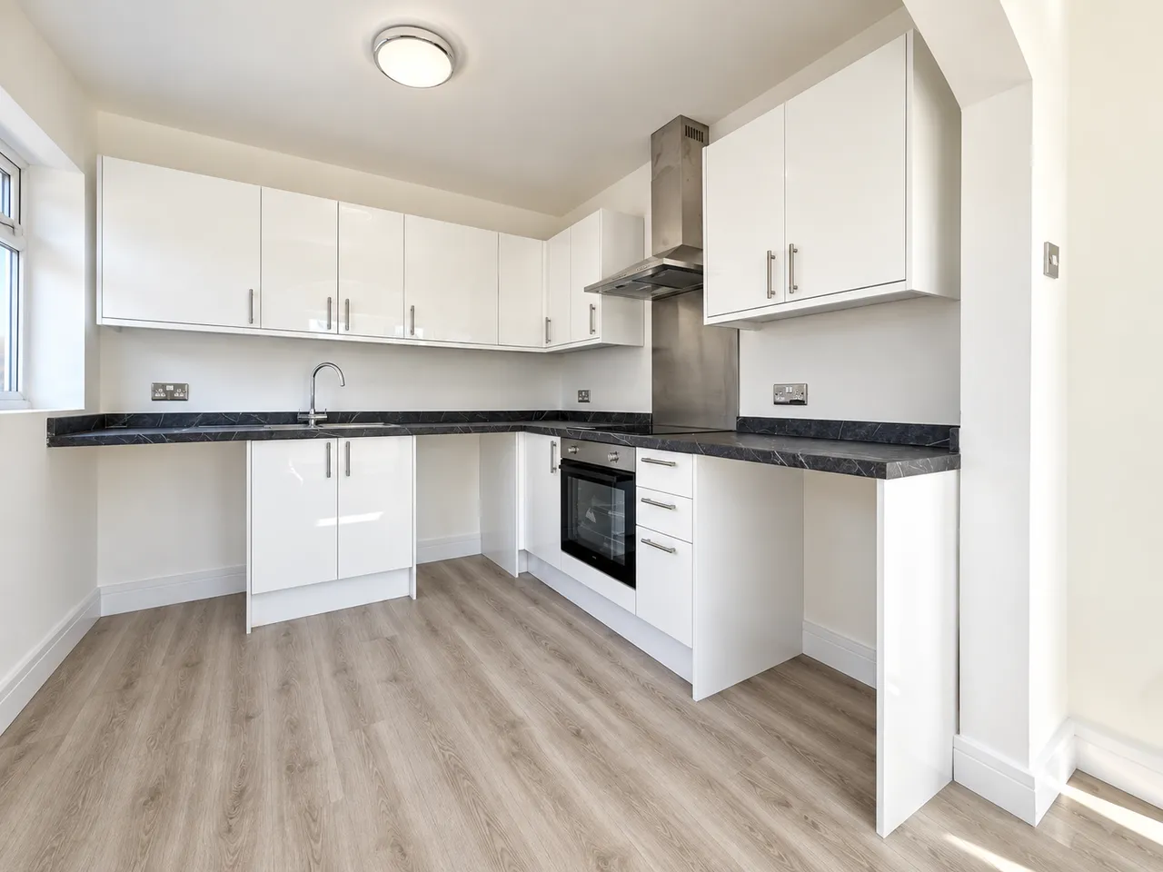 Fairholme Drive, Mansfield, NG19, photo 3