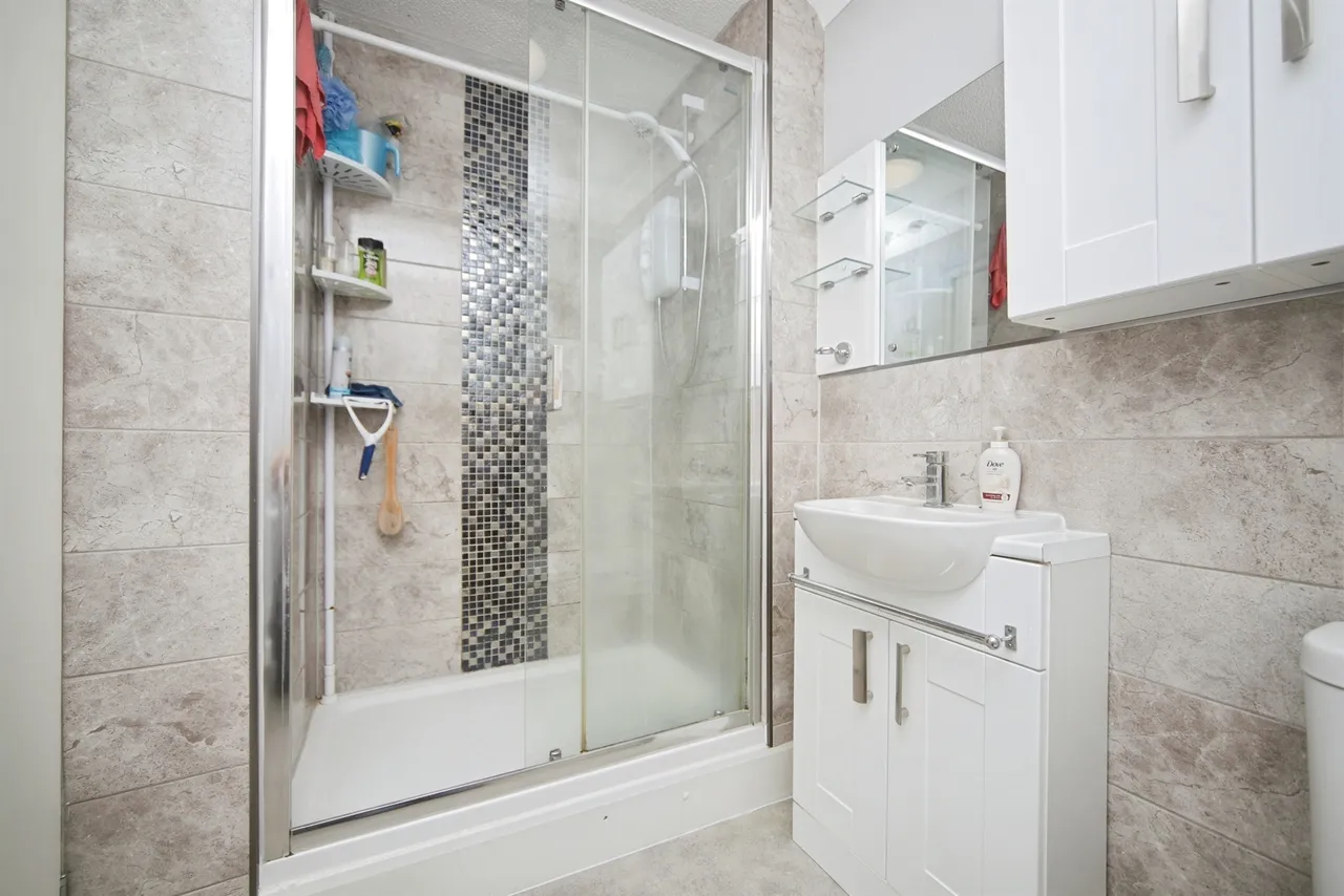 Windsor Close, Taunton, TA1, photo 11