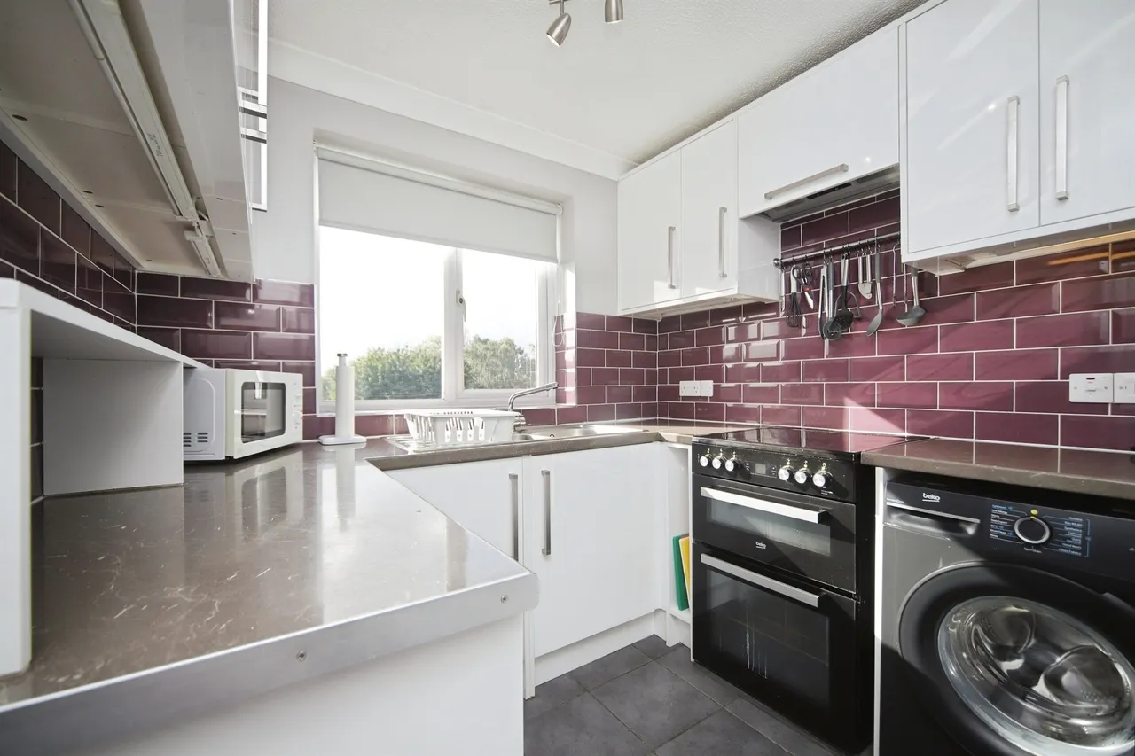 Windsor Close, Taunton, TA1, photo 10