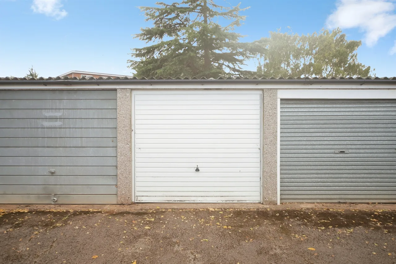 Windsor Close, Taunton, TA1, photo 5