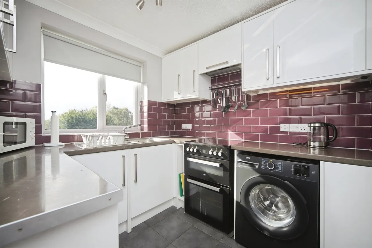 Windsor Close, Taunton, TA1, photo 9