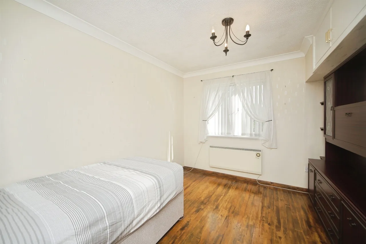 Windsor Close, Taunton, TA1, photo 15