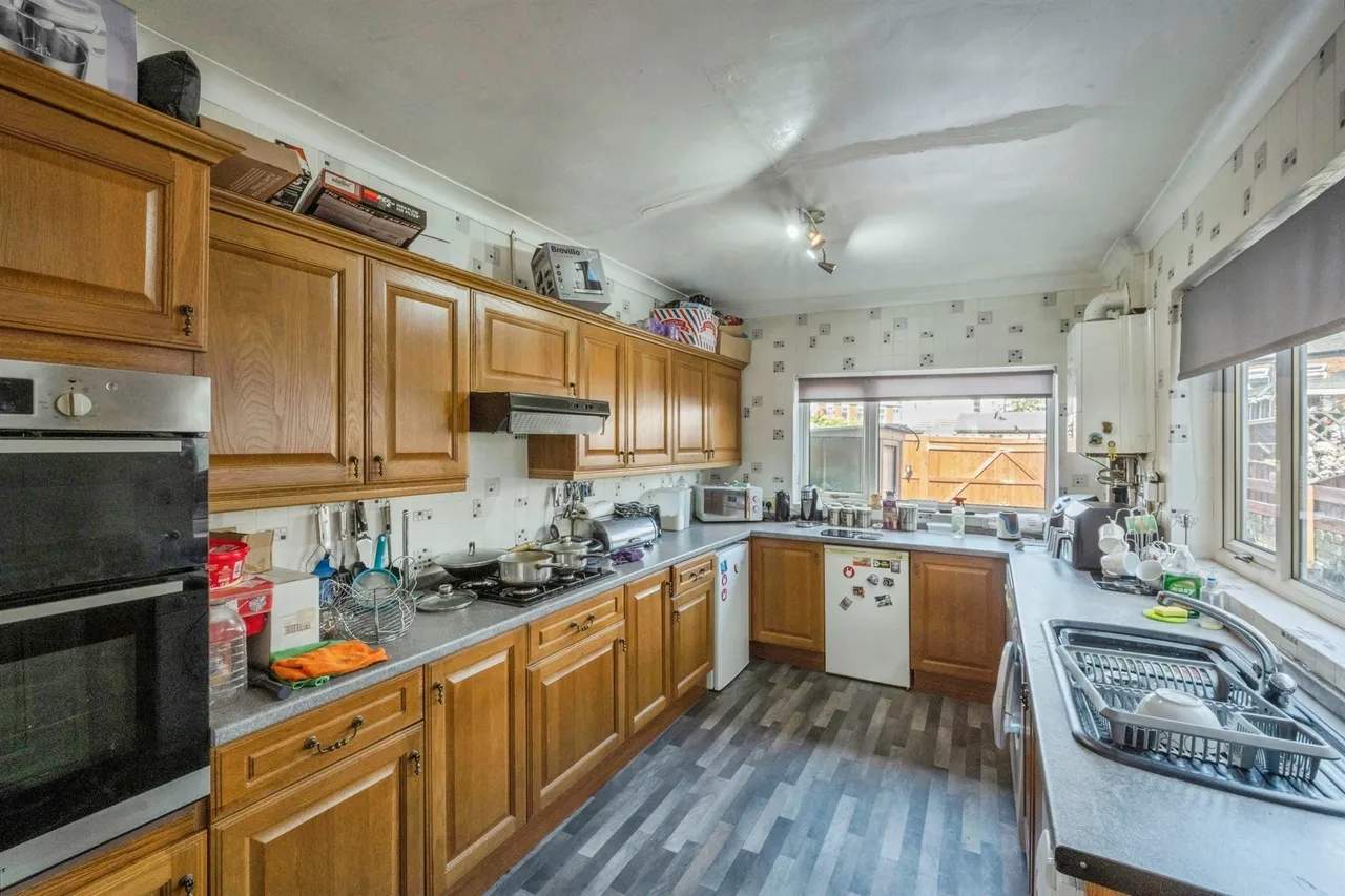 Askern Road, Bentley, Doncaster, photo 3