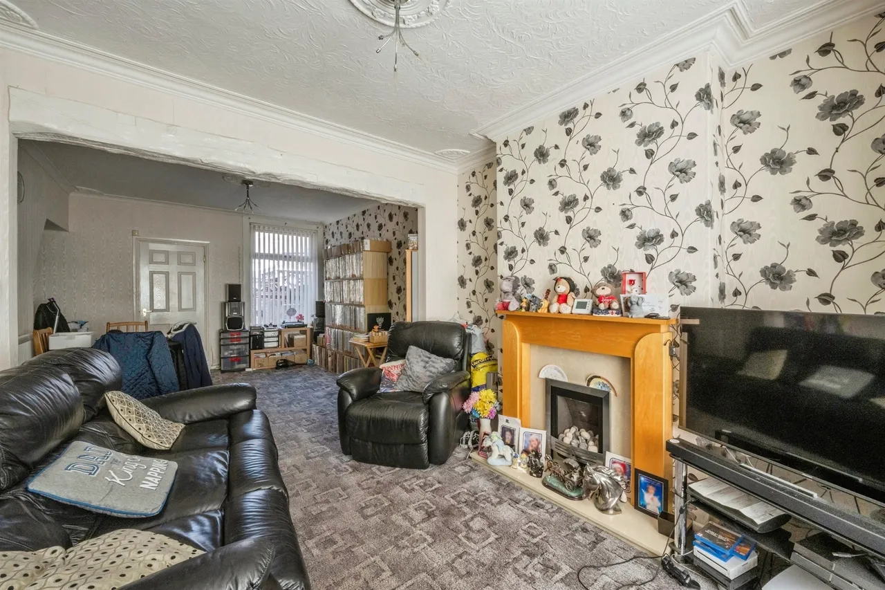 Askern Road, Bentley, Doncaster, photo 2