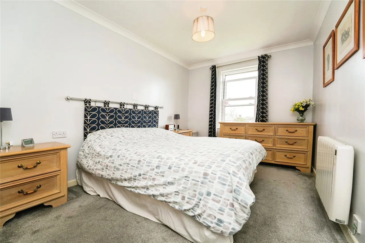 Homespring House, Cheltenham, GL52, photo 5