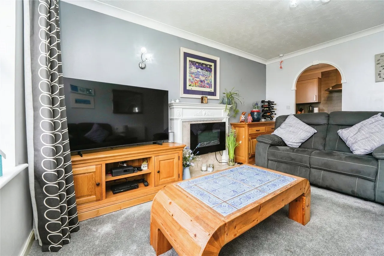 Homespring House, Cheltenham, GL52, photo 6