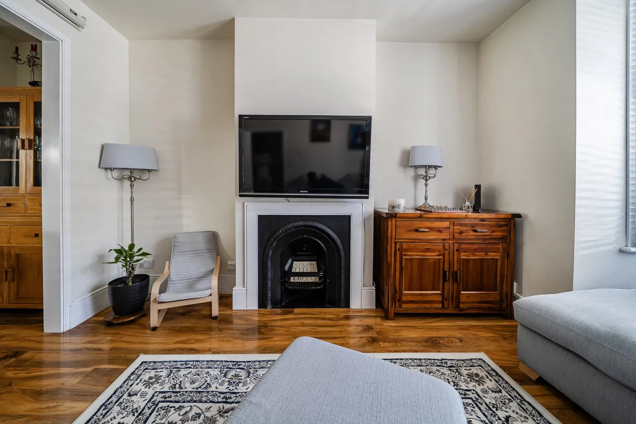 Bedford Road, Ealing, W13, photo 19