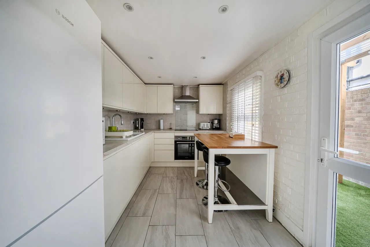 Bedford Road, Ealing, W13, photo 14