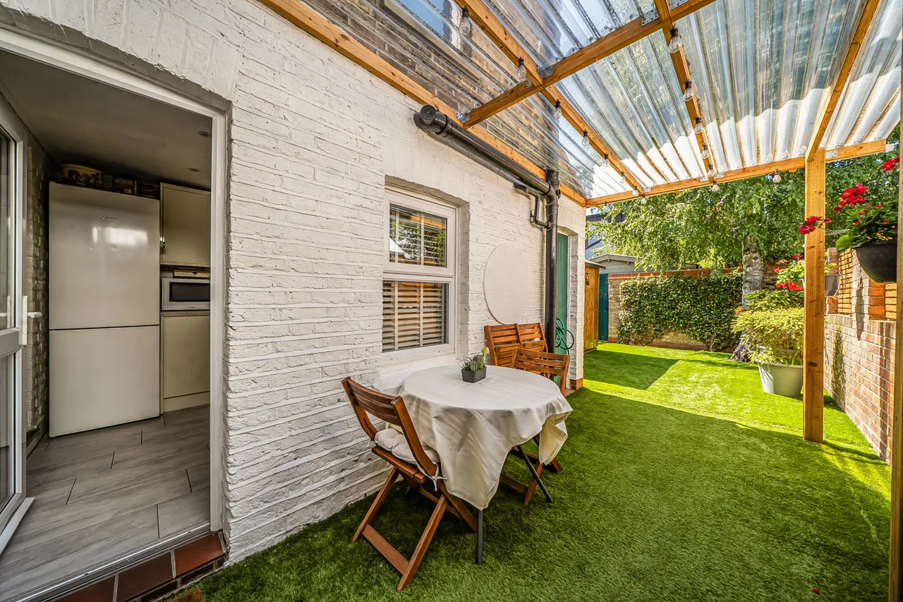 Bedford Road, Ealing, W13, photo 12