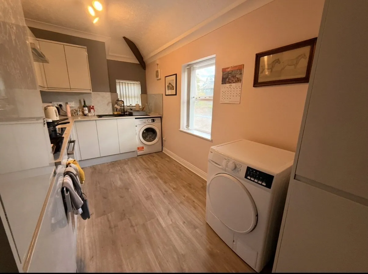 St. Davids Road, Caernarfon, LL55, photo 5