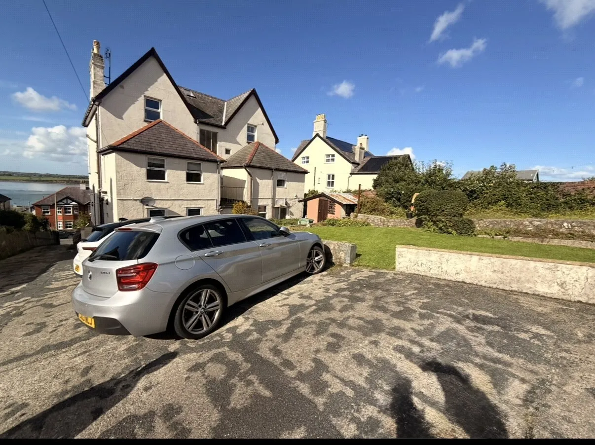 St. Davids Road, Caernarfon, LL55, photo 7