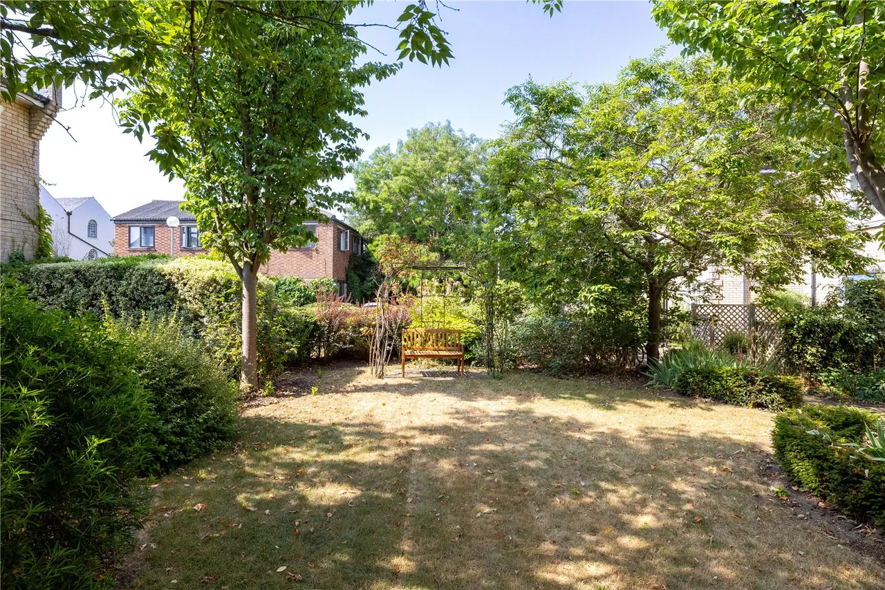 St. Pauls Walk, Cambridge, CB1, photo 11