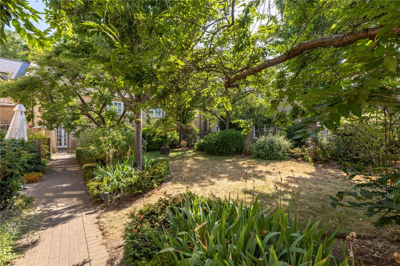 St. Pauls Walk, Cambridge, CB1, photo 12