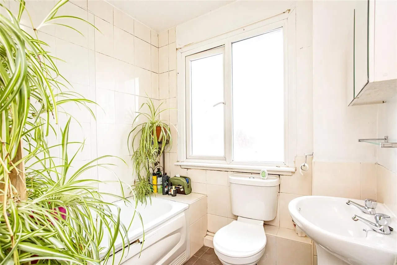Hamstel Road, Southend-on-Sea, Essex, SS2, photo 9