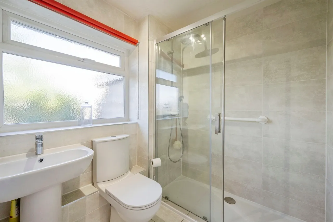 Greenfield Close, Armthorpe, Doncaster, photo 12