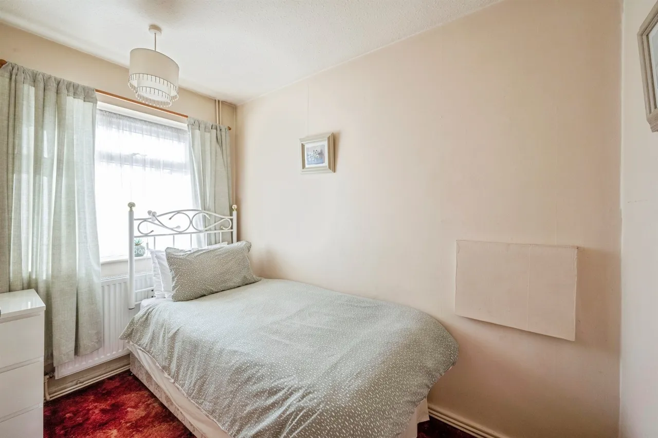 Greenfield Close, Armthorpe, Doncaster, photo 11