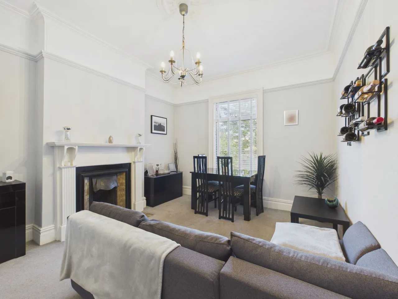 Bradford Road, Wakefield, WF1, photo 6