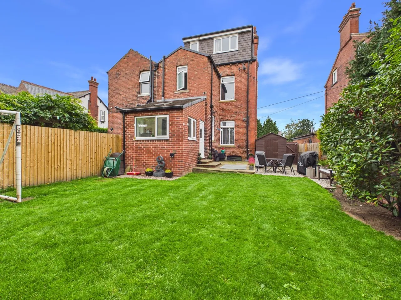 Bradford Road, Wakefield, WF1, photo 2