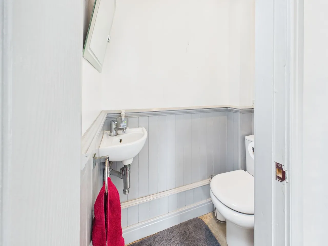 Bradford Road, Wakefield, WF1, photo 9