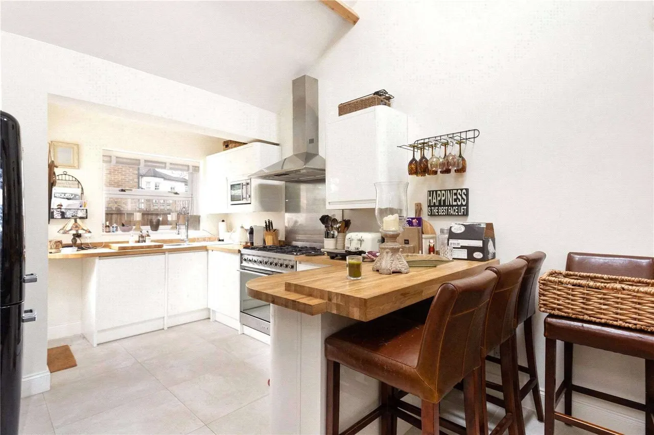 Yeomans Keep, Chorleywood, Rickmansworth, Hertfordshire, WD3 5RU, photo 6