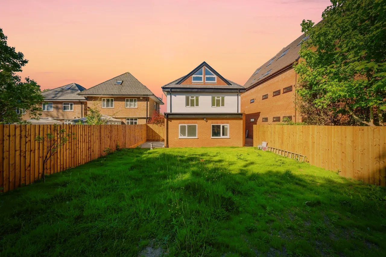 Bucknalls Close, Watford, WD25, photo 15