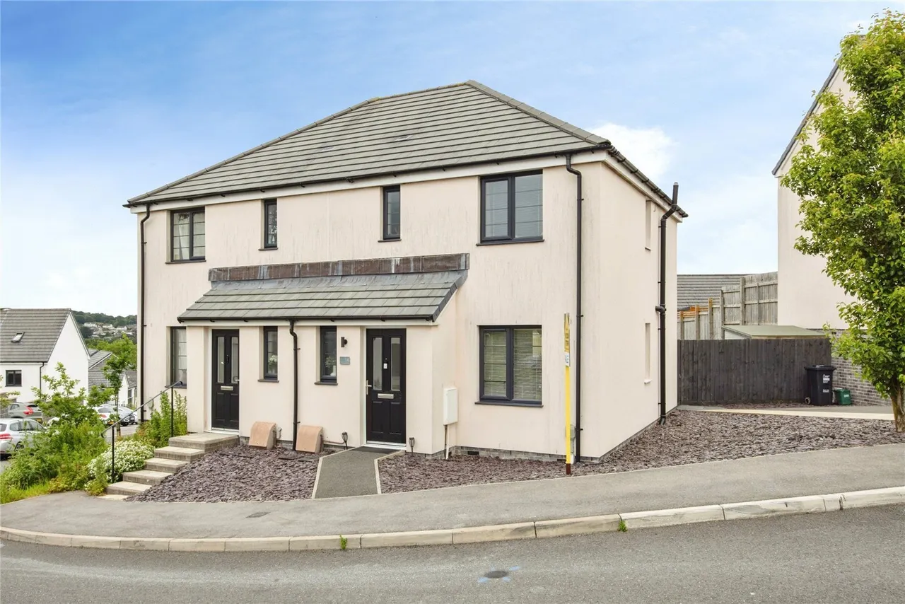 3 bed house for sale, Longfair Road, Bodmin, PL31