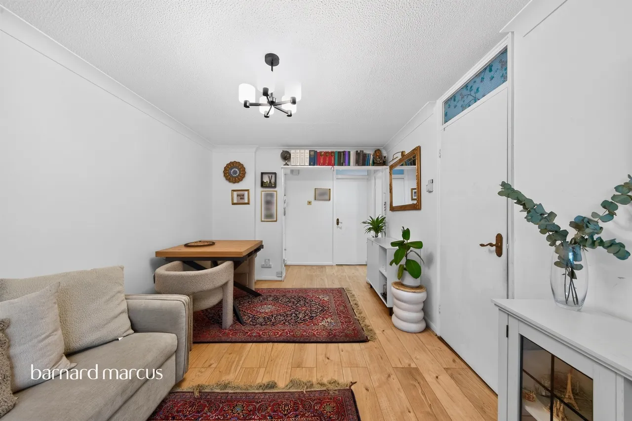 Poplar Grove, London, N11, photo 5