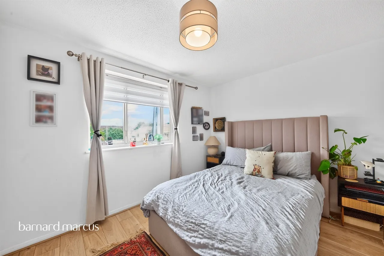 Poplar Grove, London, N11, photo 4