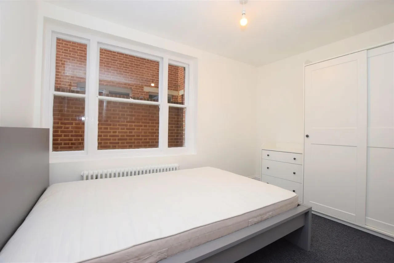 Crawford Road, London, SE5, photo 5