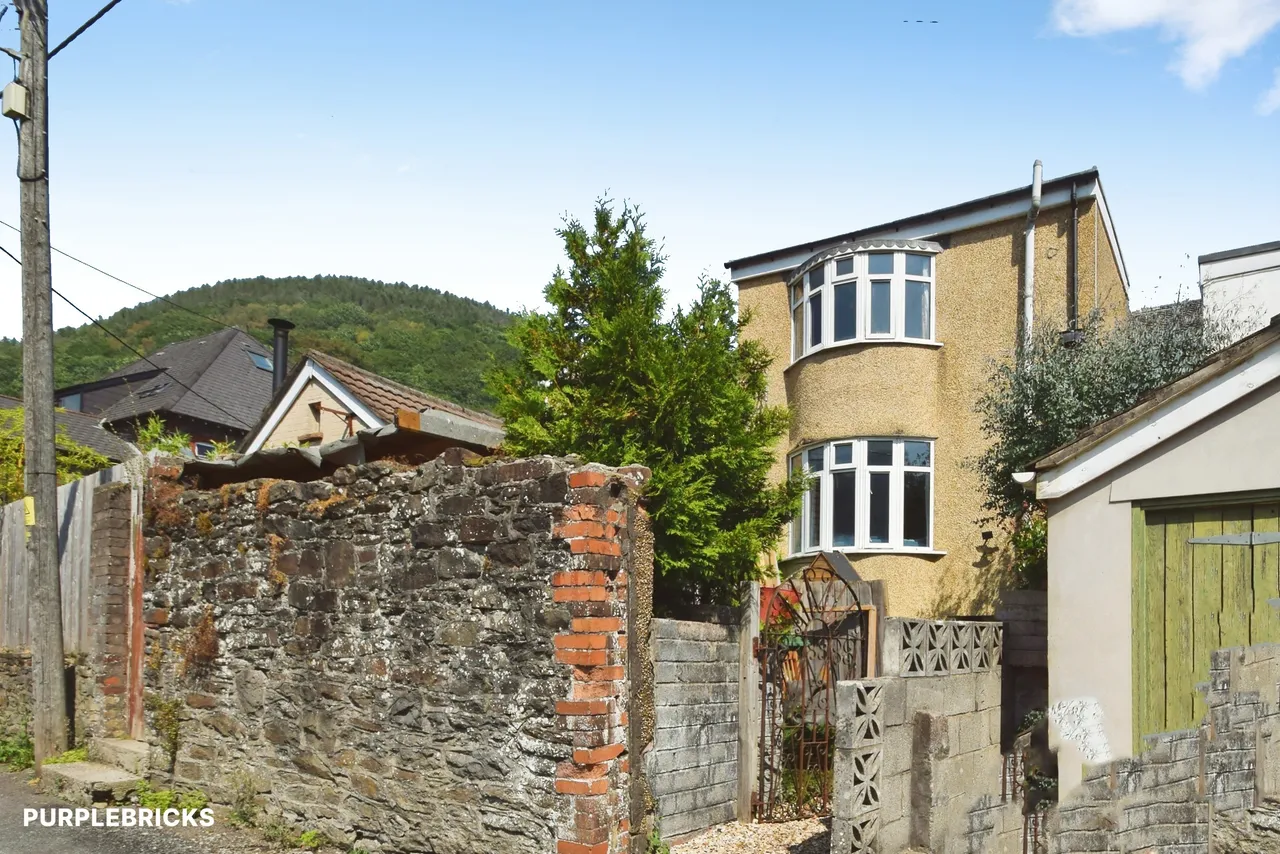 Newport Road, Newport, NP11, photo 2