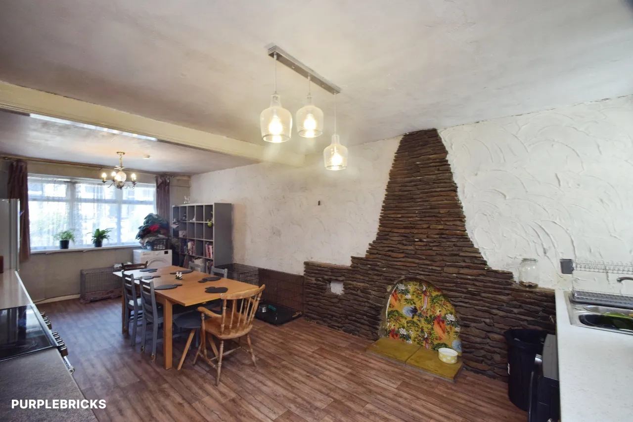 Newport Road, Newport, NP11, photo 6