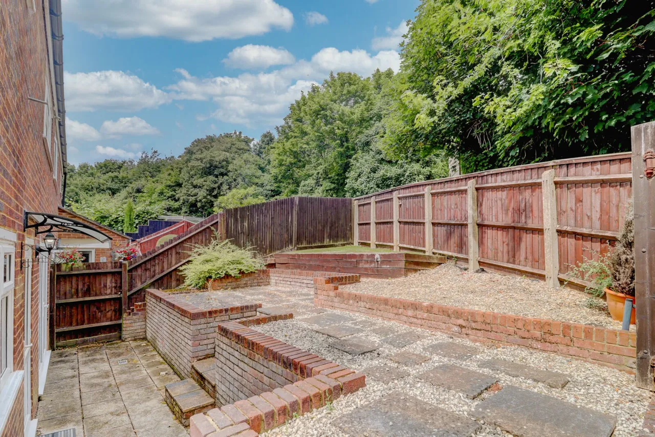 Middlebrook Road, High Wycombe, HP13, photo 3
