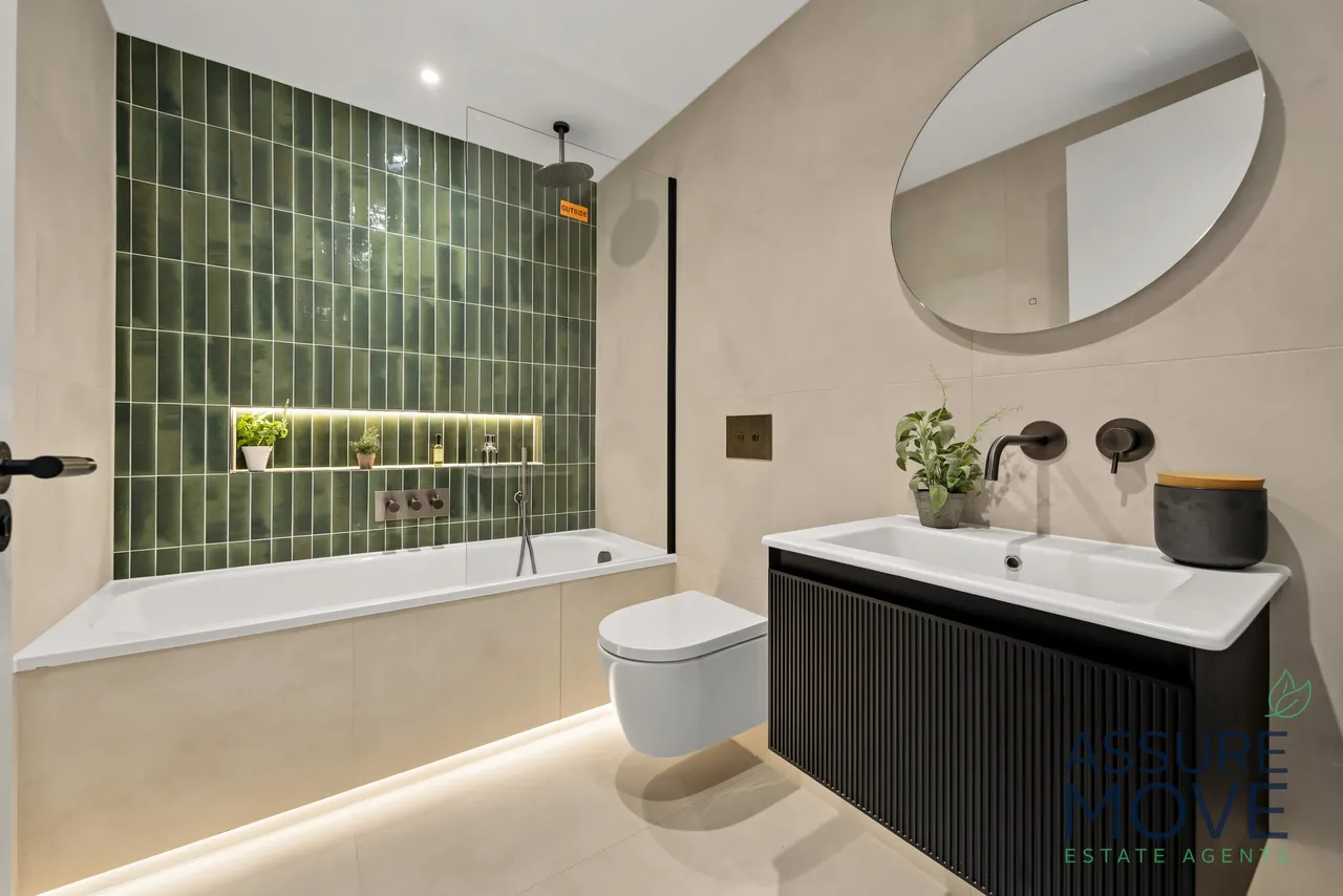 F15 Olive Tree Court 1 Cranbrook Mews, London,, Walthamstow, E17 7EQ, photo 10