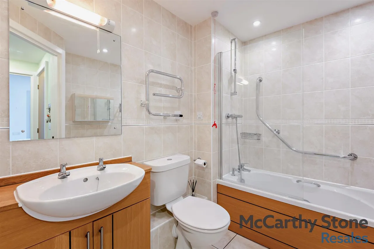 Minster Drive, Herne Bay, CT6, photo 9