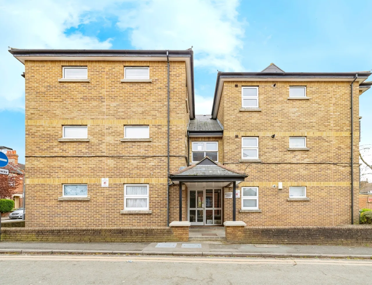1 bed flat for sale — Cardinal Way, Harrow