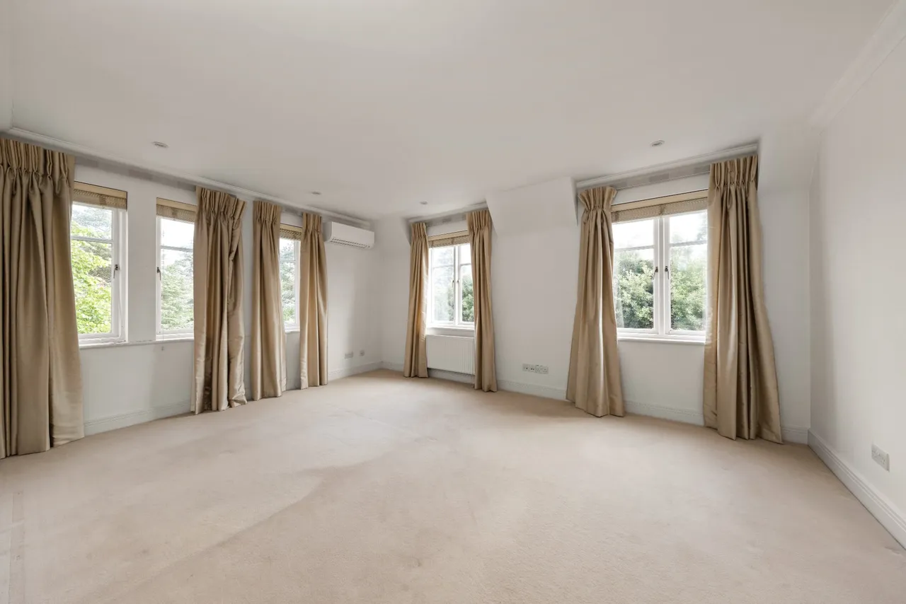 Virginia Water, Surrey, GU25 4SR, photo 10