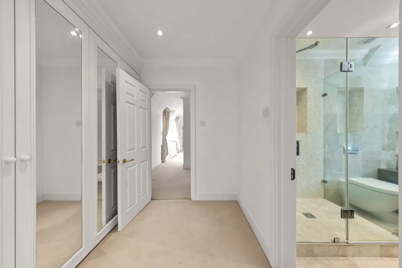 Virginia Water, Surrey, GU25 4SR, photo 11