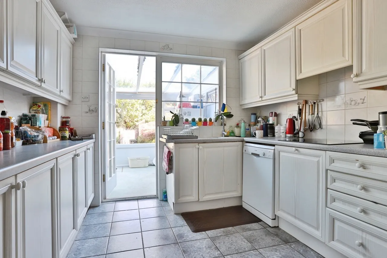 Palmerston Avenue, Christchurch, BH23, photo 16