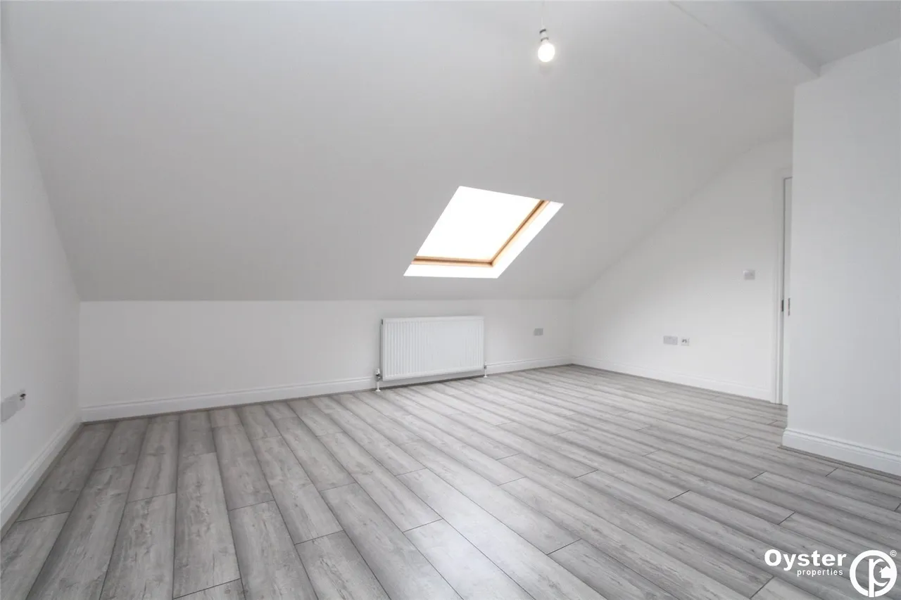 Park Avenue North, London, NW10, photo 6