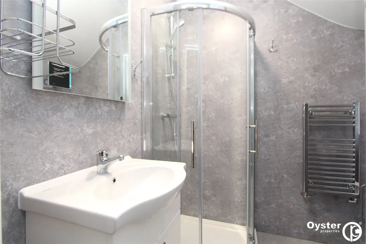 Park Avenue North, London, NW10, photo 8